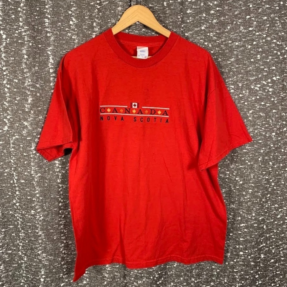 Vintage Nova Scotia Canada Red Embroidered T-Shirt Tennessee River Size XL